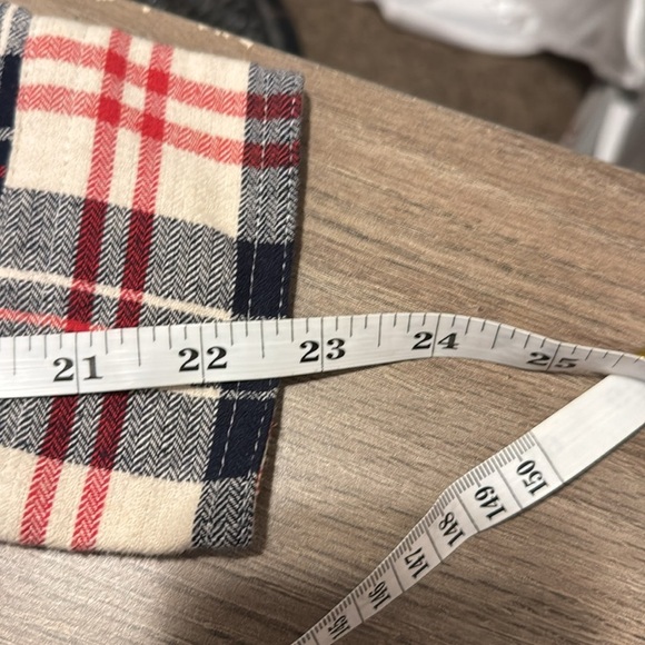 Hobbs creek Men's Plaid Shirt  size large Red, Blue, and White 100% cotton soft - Picture 9 of 10